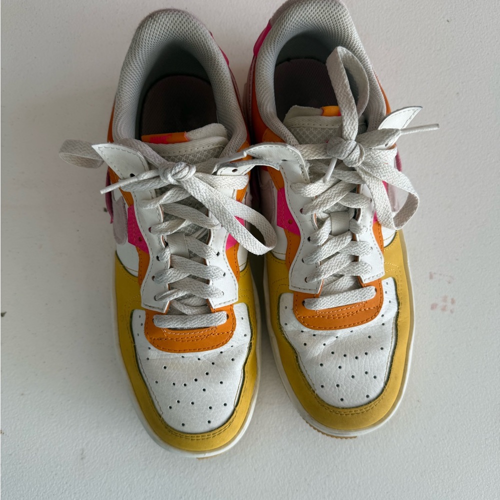 Nike Women's Athletic Shoes - White, Pink, Orange, Yellow